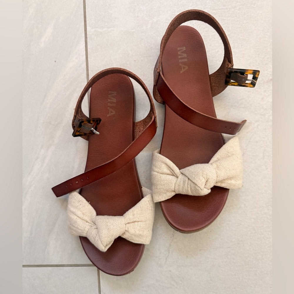 MIA Sandals - Size 8